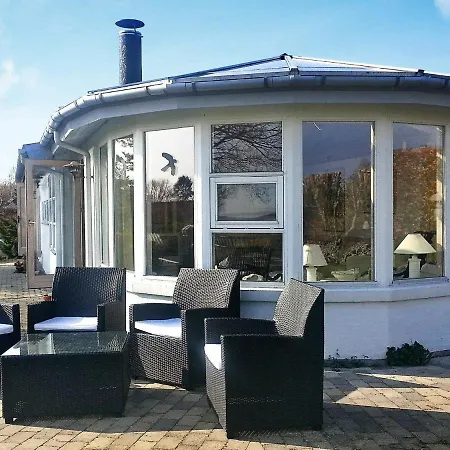 Holiday home Three-bedroom In Faxe